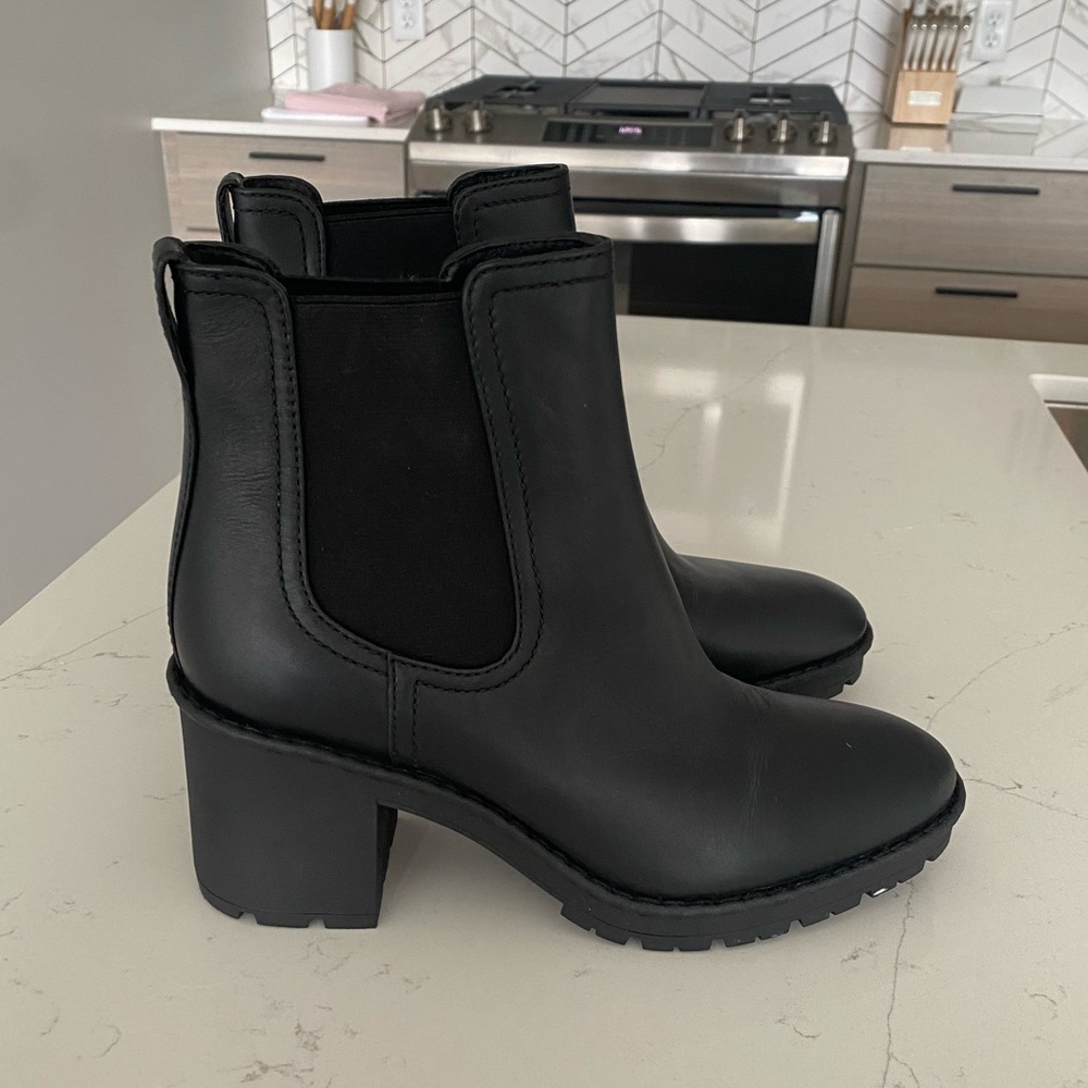 VINCE BLACK BOOTIES